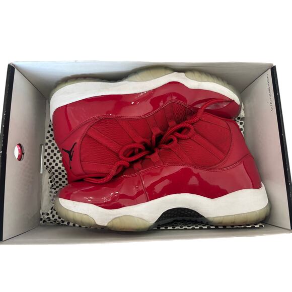 AIR JORDAN 11 "WIN LIKE96"-GYM Red/Black/White sz 12 Chicago Bulls Retro OG Box - Picture 1 of 9